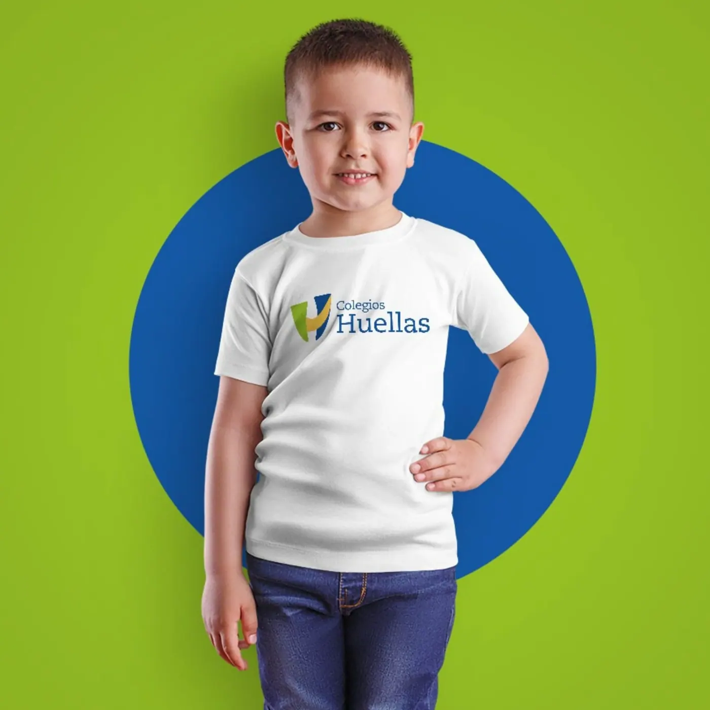 Colegios Huellas · aplicación de marca 1